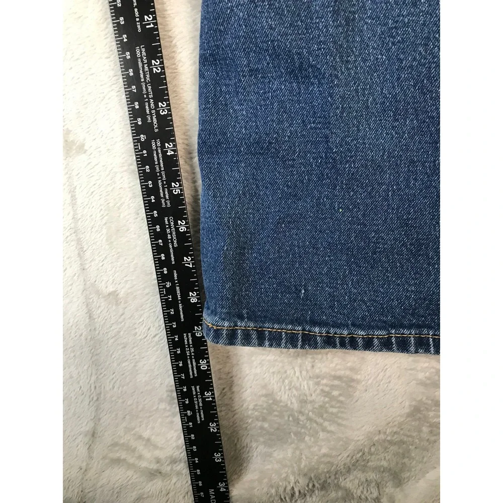 Levis these levi